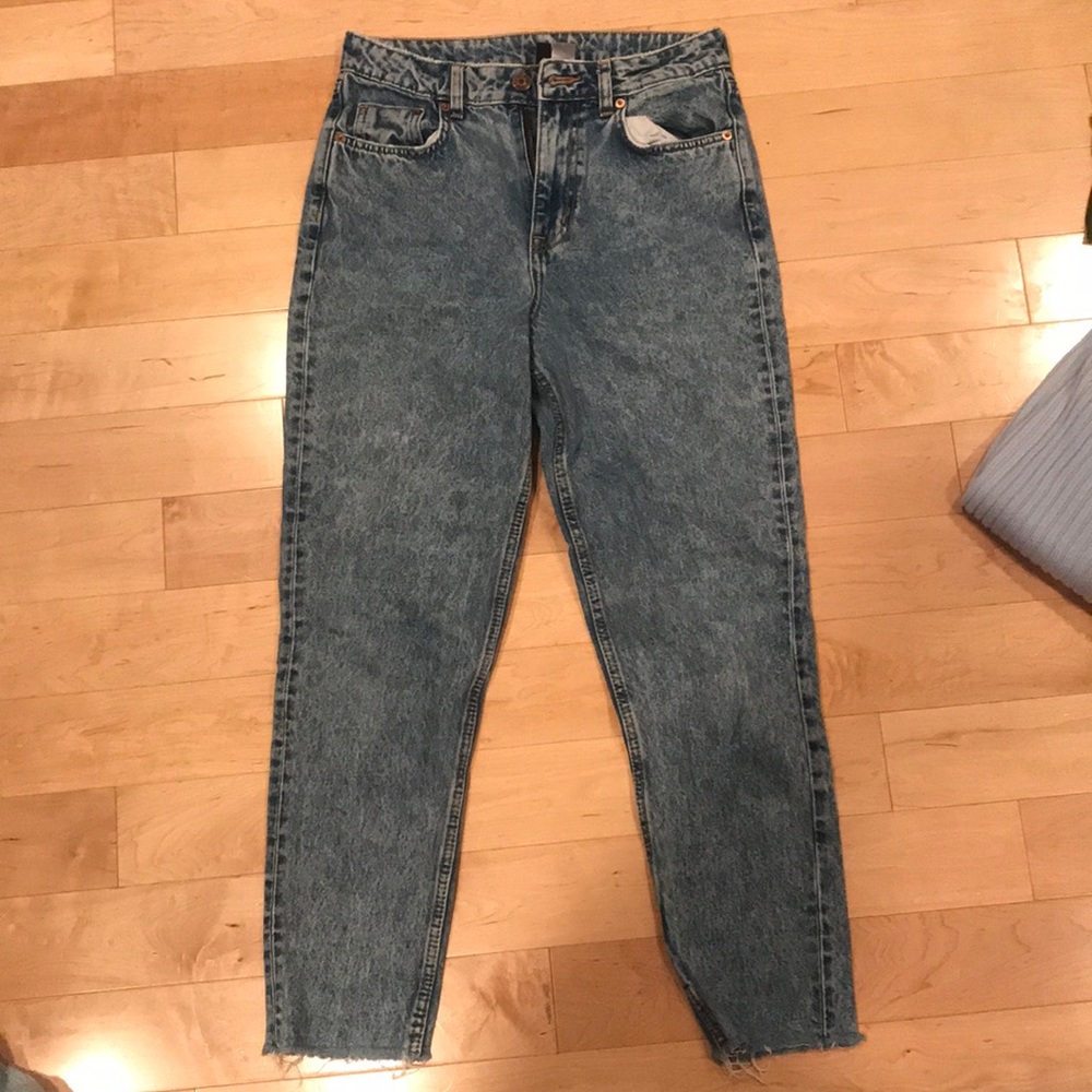 Straight Leg Blue Jeans